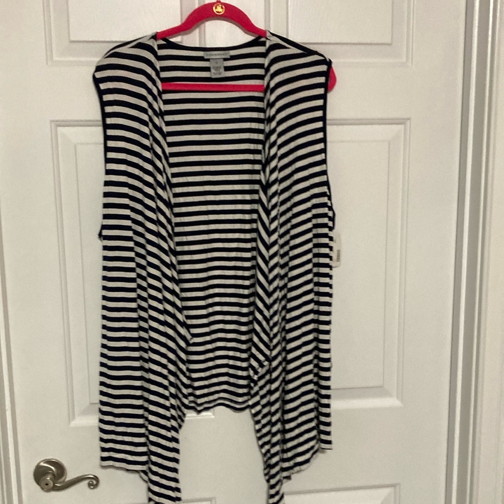 Catherines vest topper